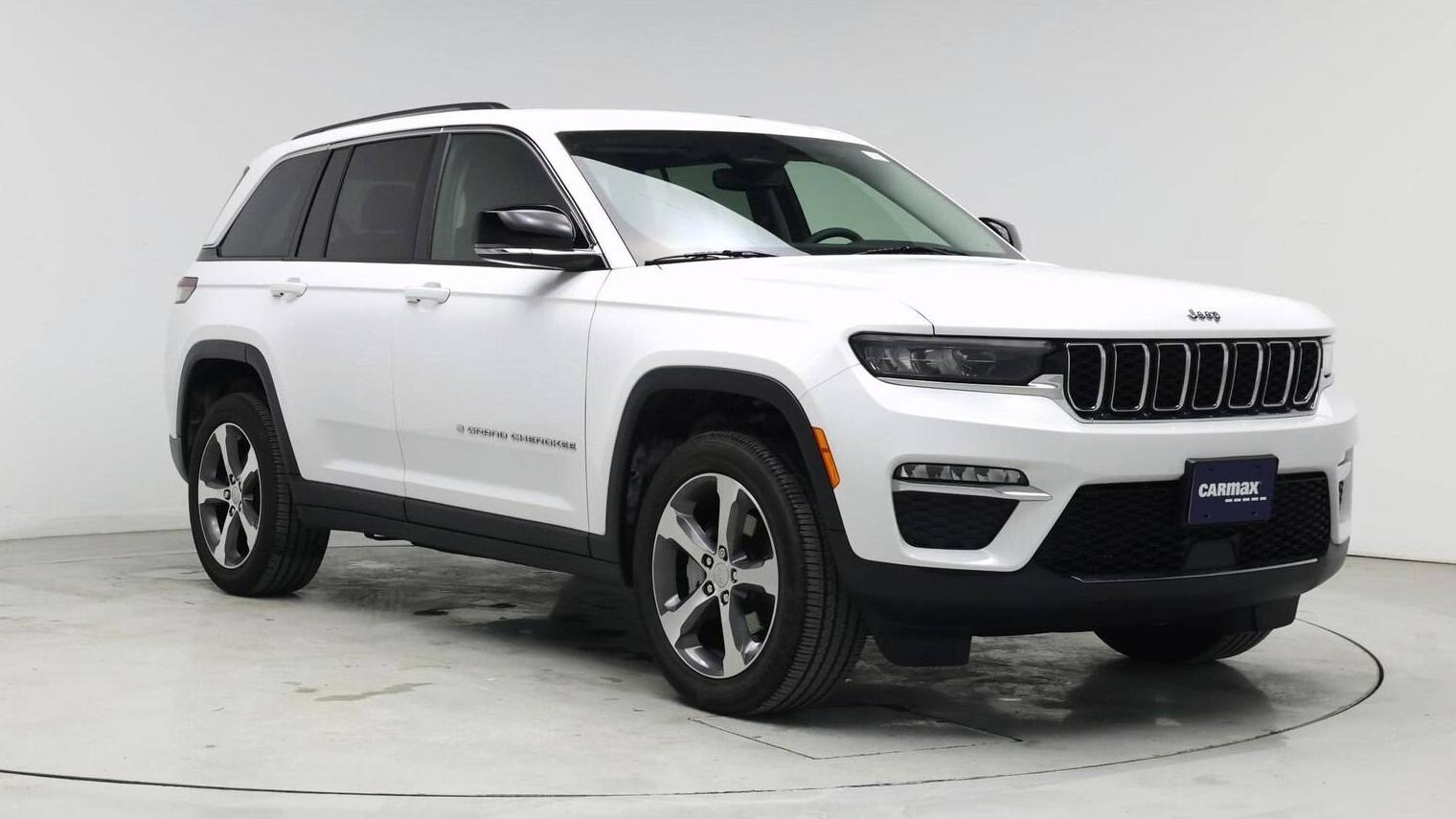 JEEP GRAND CHEROKEE 2023 1C4RJHBG1PC517264 image